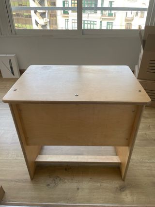 Escritorio y silla madera infantil