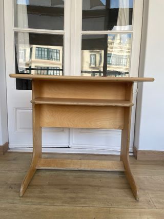 Escritorio y silla madera infantil