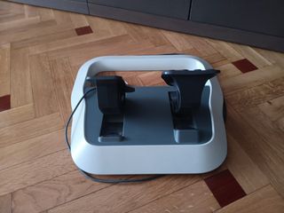 Volante Xbox 360 con pedales, cargador y adap PC