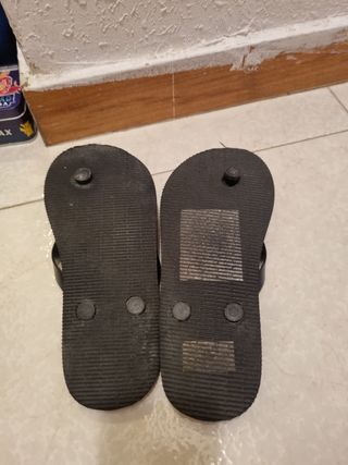 Sandalias niño Bugs Bunny y Lola Bunny talla 30