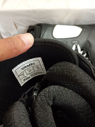 Dos Tabla de Snowboard, Botas y Fijaciones NUEVOS