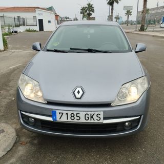 Renault Laguna 2010