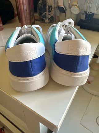 Zapatillas Polo Ralph Lauren Azul y Blanco.