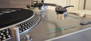 Tocadiscos Akiyama DJ-1200 Plata