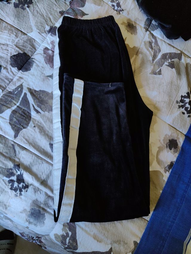 Tuta sportiva donna nera