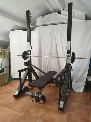 Jaula Potencia + Banco Hecho a Mano