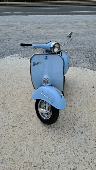 Vespa 150 Sprint