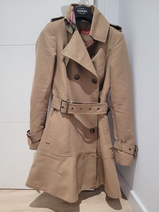 Gabardina Beige highly Preppy
