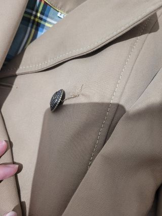 Gabardina Beige highly Preppy