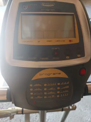 Elíptica BH Fitness