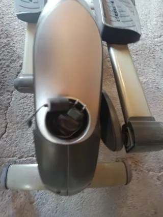 Elíptica BH Fitness