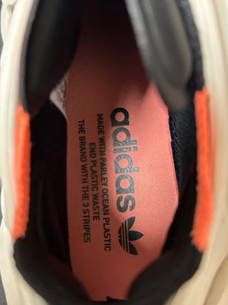Adidas ADIFOM Q Blancas y Naranja