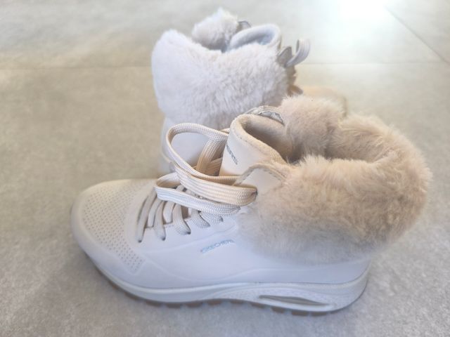 Zapatillas Skechers T.35 Beige/Marrón