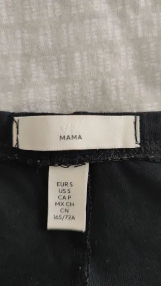 Tres pantalones premamá