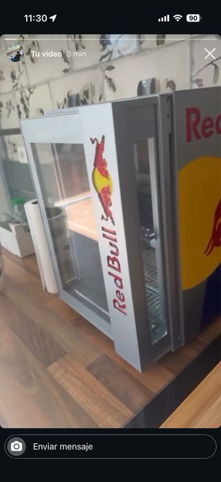 Nevera Red Bull en perfectas condiciones