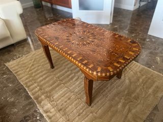 Mesa antigua estilo Sáhara