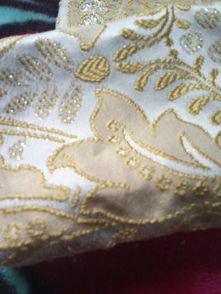 Traje elegante 3 piezas niño beige/dorado