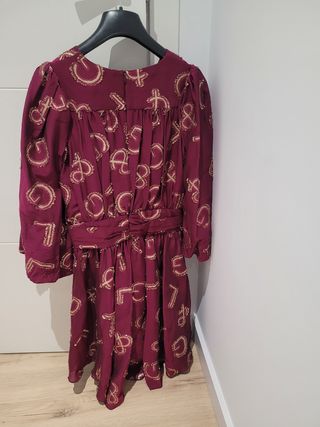 Vestido Guts & Love burdeos y dorado