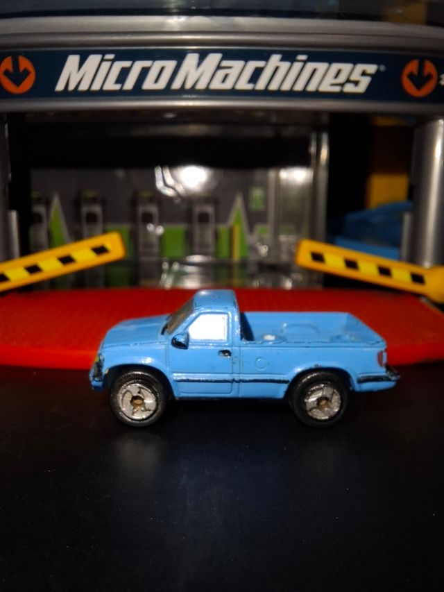 Micro Machines Galoob 80's Chevy Camper PickUp