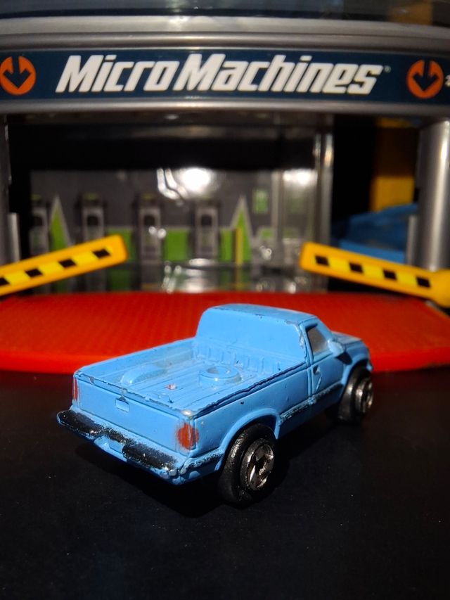 Micro Machines Galoob 80's Chevy Camper PickUp