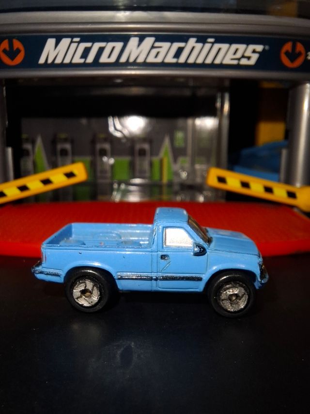 Micro Machines Galoob 80's Chevy Camper PickUp