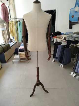 Maniquí de sastre hombre