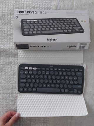 Teclado Logitech Pebble Keys 2 K380S