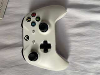 Xbox One S 500GB Blanca + Mando + Forza Horizon 3