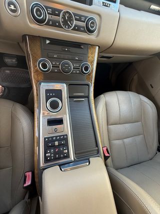 Land Rover Range Rover Sport 2012