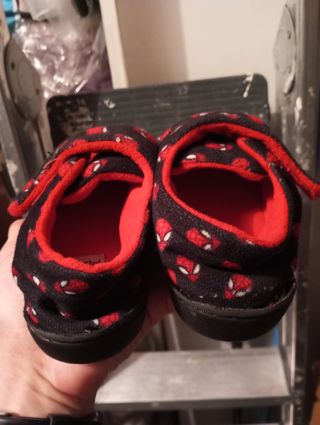 Zapatillas Spiderman Niños talla 29