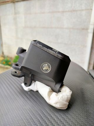 Bomba de freno Aprilia