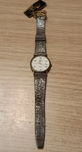 Reloj Lotus Vintage. Nuevo
