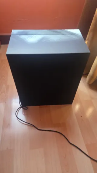 Barra de Sonido Samsung HW-J450/ZF Negra.