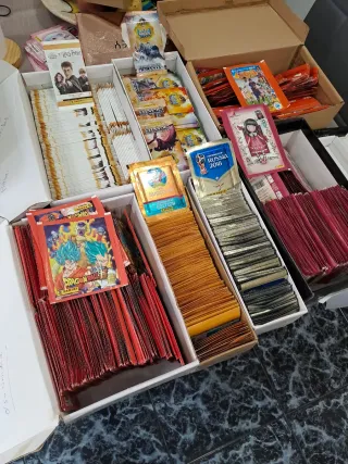 Lote cromos fútbol, manga 700 unidades 