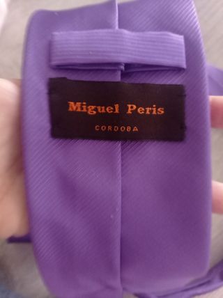 Corbata Morada