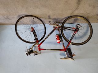 Bicicleta Massi  fibra de carbono Carretera.

