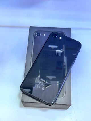 iPhone 8 64GB Negro