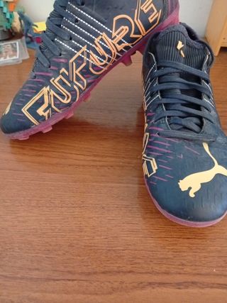 Botas de fútbol Puma