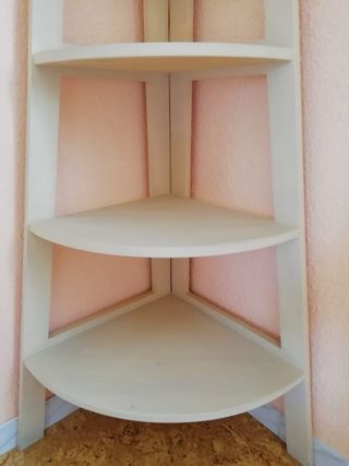 Estantería de esquina Ikea