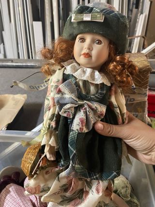 Muñeca de Porcelana Vintage
tamaño grande