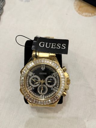Reloj Guess Dorado