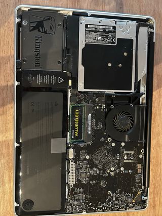 MacBook Pro 5,4 Mid 2009 Plata