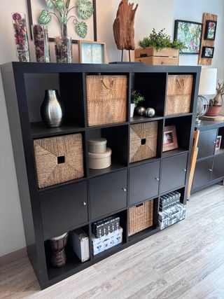 Cestas Ikea mimbre 10 euros c/u.
