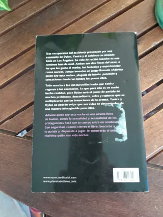 Adivina quién soy esta noche