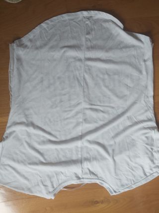 Camiseta blanca con sobretela