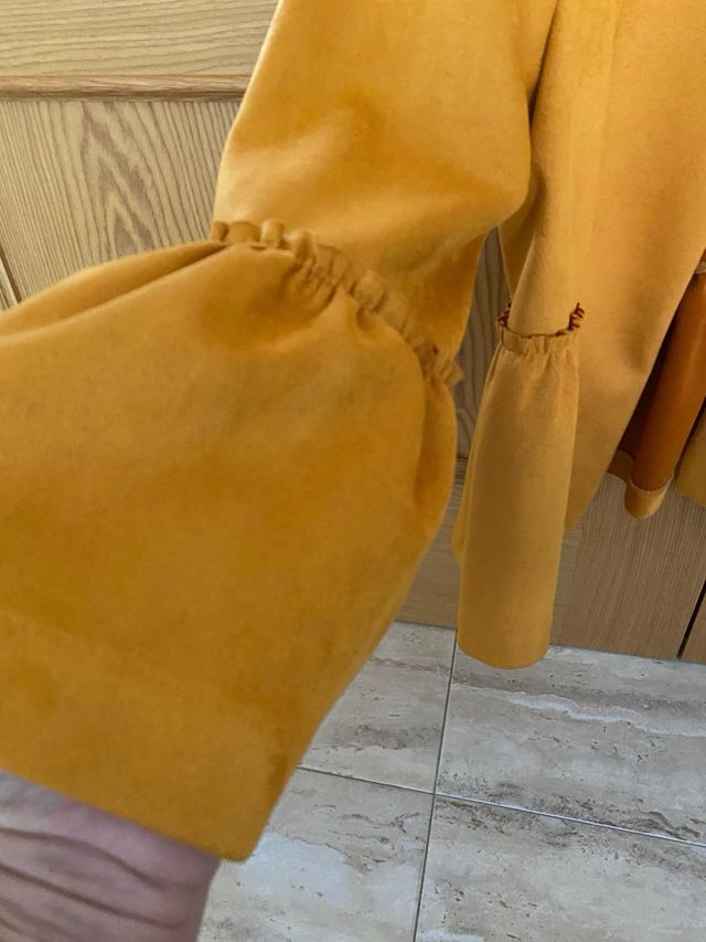 Chaqueta antelina mostaza T-M