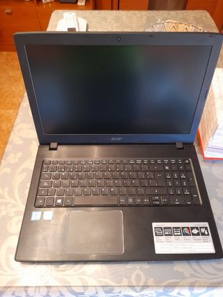 Portátil Acer i7-6500u / GTX 950