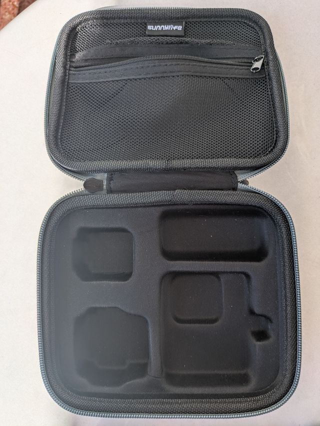 Insta360 ONE RS Cámara + Accesorios