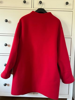 Abrigo Zara Rojo Cremallera