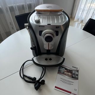 Cafetera Saeco Odea Go